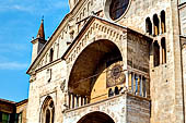 Duomo di Verona - Protiro 